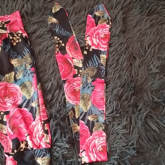 FLORAL PANTS/BOW SET - Picture 5 of 7